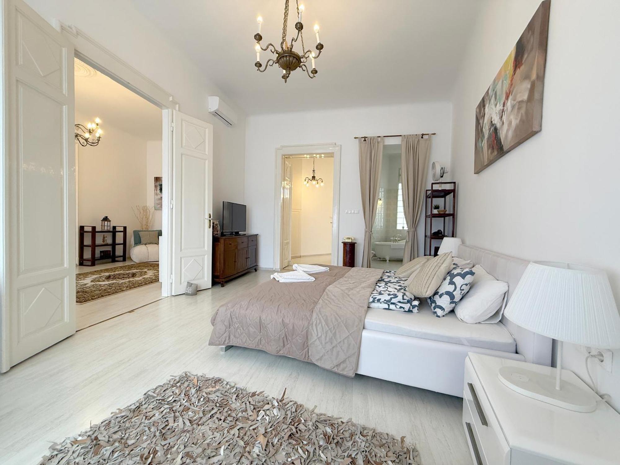 Elegant 125M2 Apartment In Center Of Budapest Extérieur photo