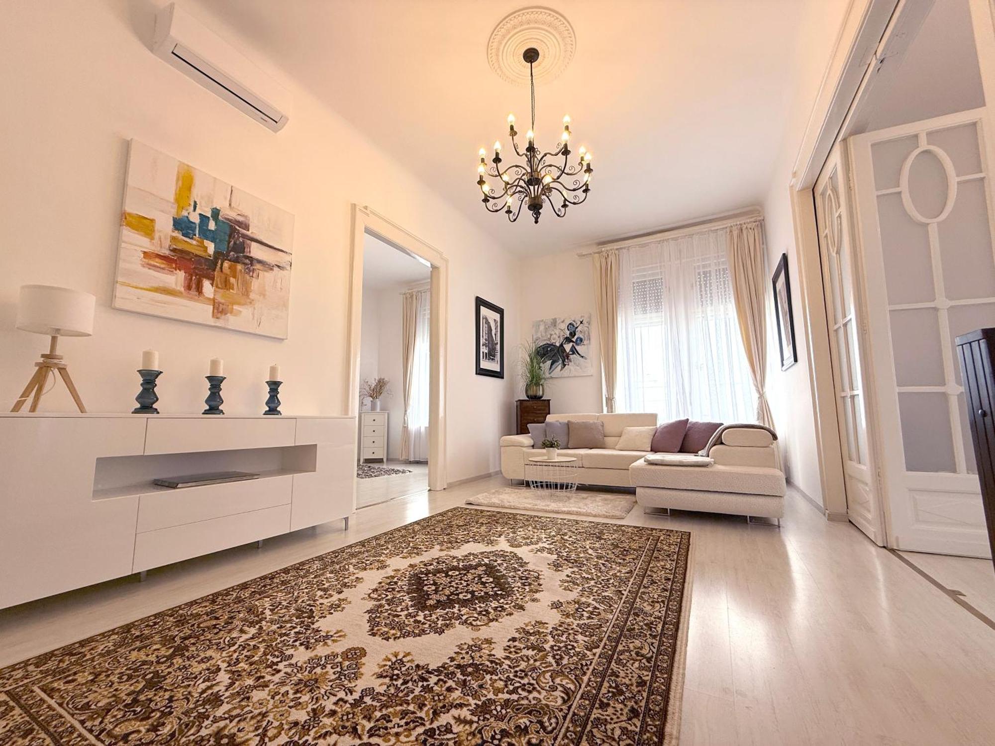 Elegant 125M2 Apartment In Center Of Budapest Extérieur photo