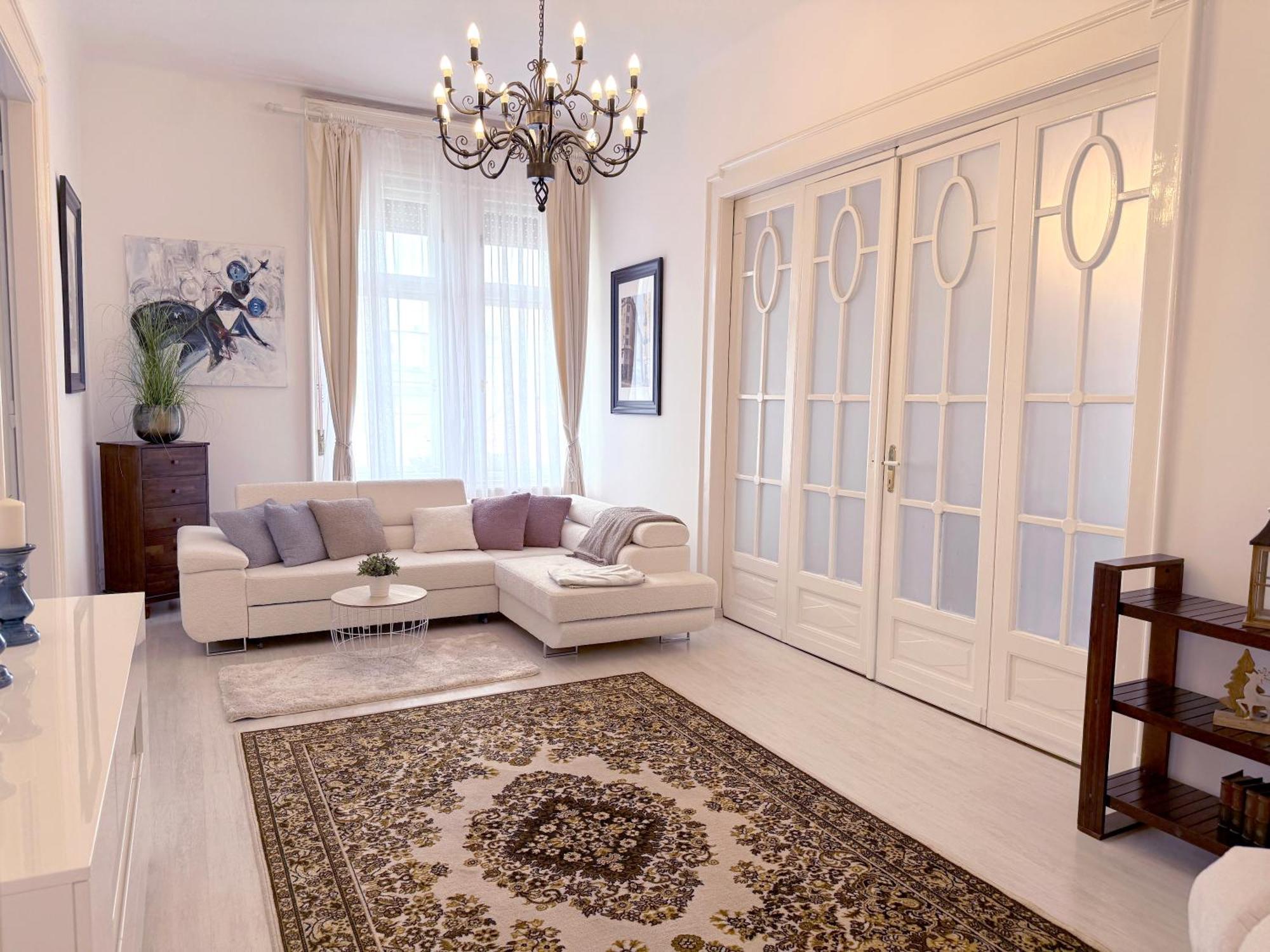 Elegant 125M2 Apartment In Center Of Budapest Extérieur photo